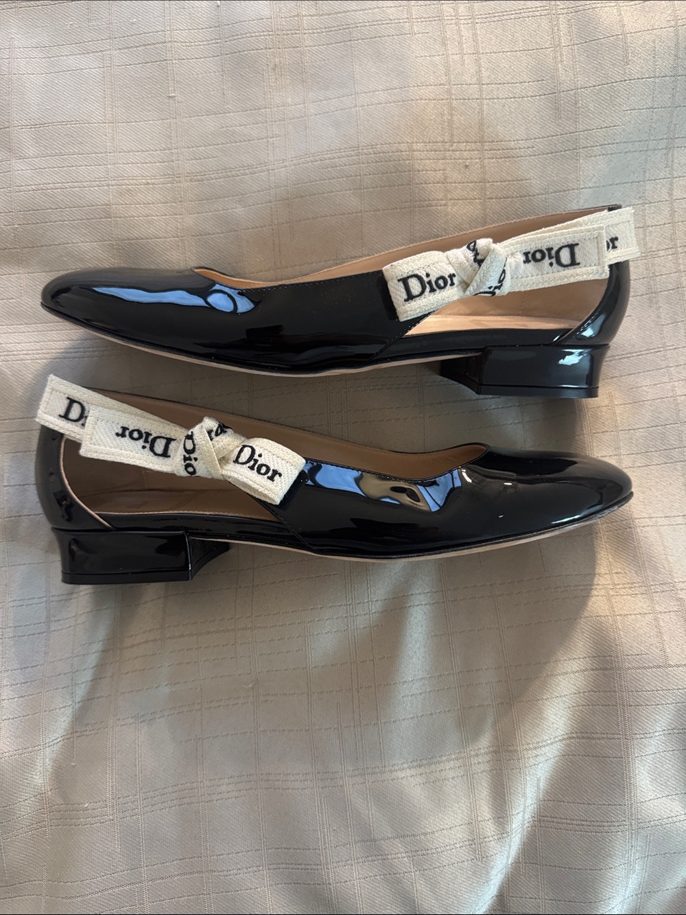 Dior J’ADIOR Black Calf Skin Patent Leather Flats with Logo Ribbon